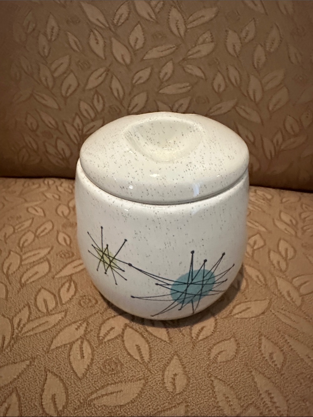 MCM Franciscan Atomic Starburst Sugar Dish w Lid in Great Condition.